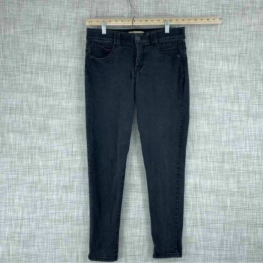 Democracy AB jeans Womens Size 10 *puckering* 3078
